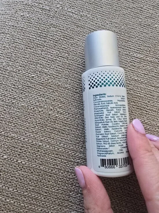 Skin Script Raspberry Refining Cleanser - 2oz New! - Picture 3 of 4